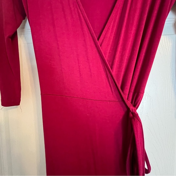 Floor-length Red Wrap Dress - Picture 4 of 6